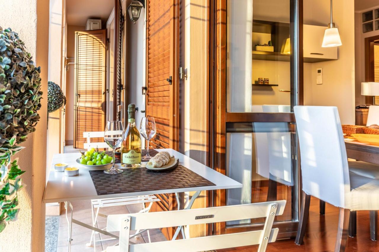 Apartament Prada House - Posto Auto Coperto Mediolan Zewnętrze zdjęcie